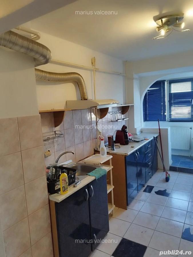 Inchiriere apartament 4 camere mobilat partial et 8 central - 4