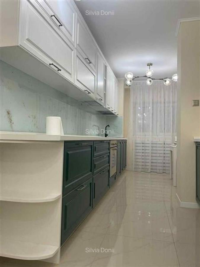 Apartament 3 camere - renovat - finisaje de lux - bd.Decebal - 11