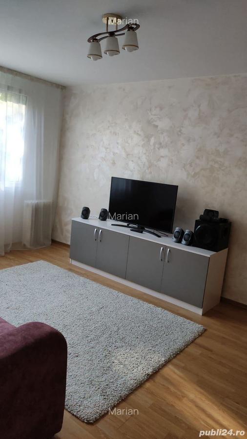 De inchiriat apartament 3 camere - 6