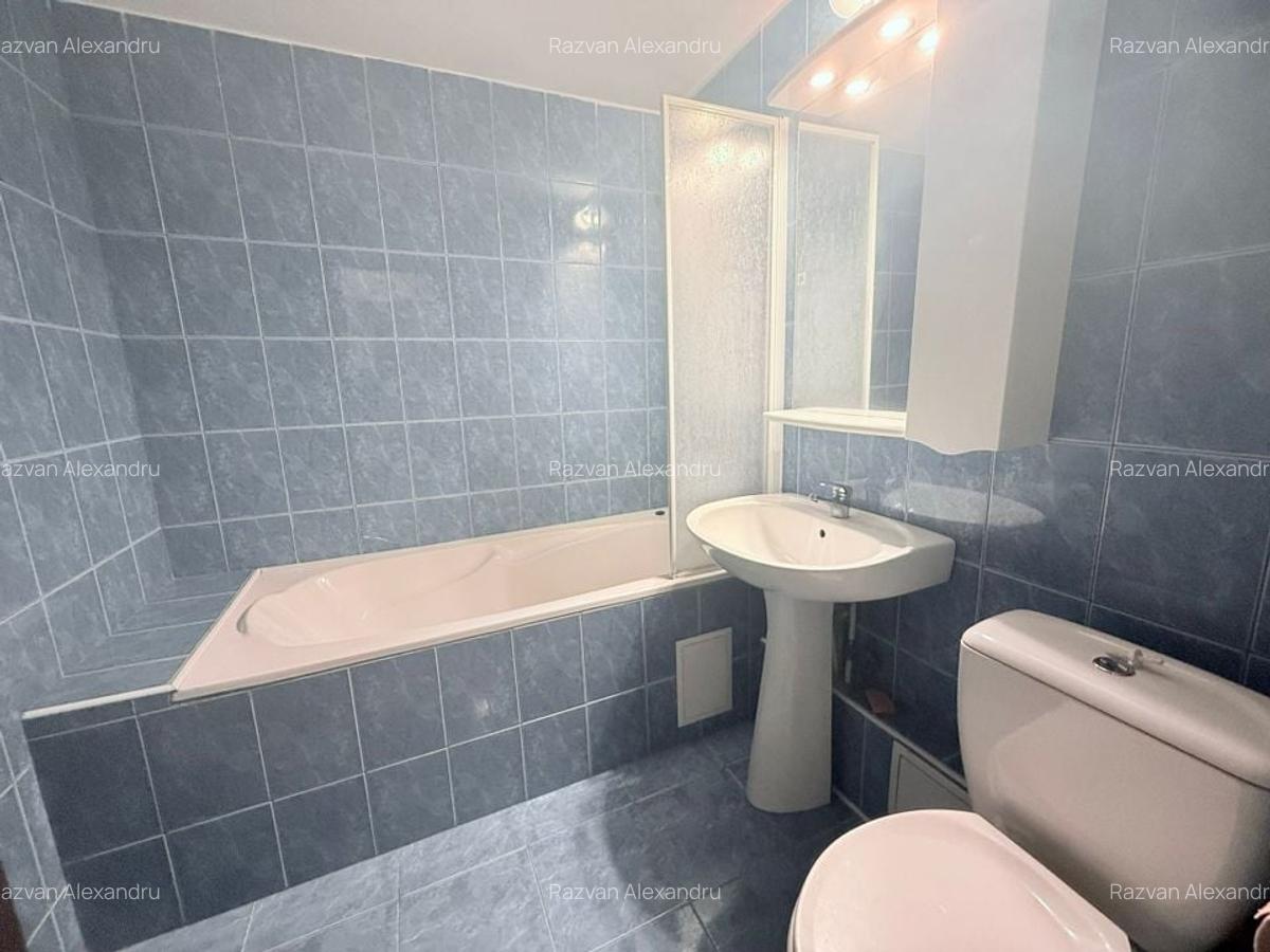 APARTAMENT ULTRAMODERN DECOMANDAT BLOC 1980 LUJERULUI - 9