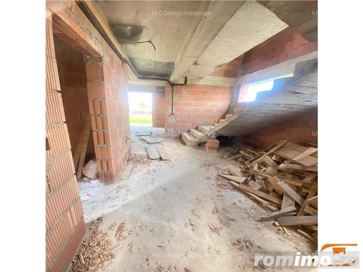 Sacalaz casa la rosu - 2