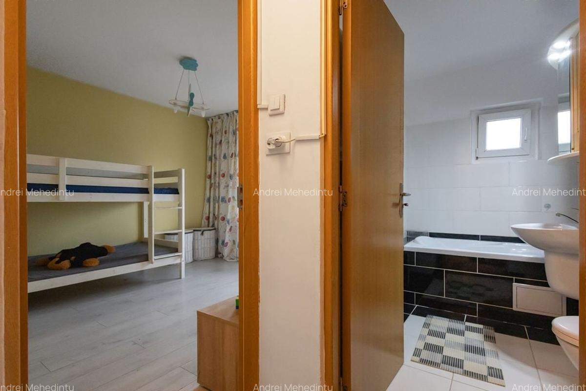 Ap. decomandat cu 3 camere | Lipovei | Comision 0% - 12