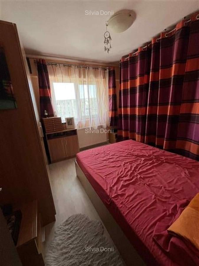 Apartament spatios cu 3 camere - decomandat - Unirii - 4