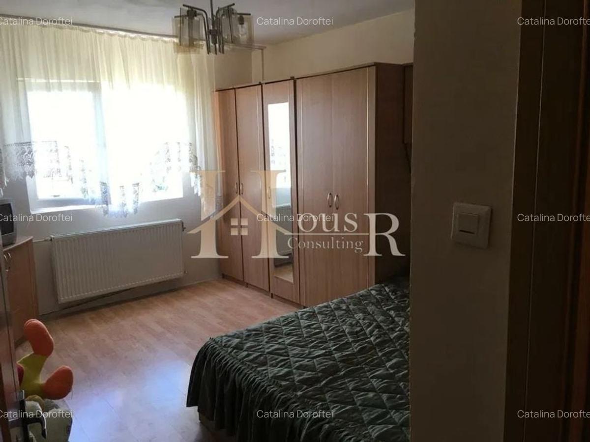 Complexul Studentesc. Decomandat. Ideal pentru investitie - 2