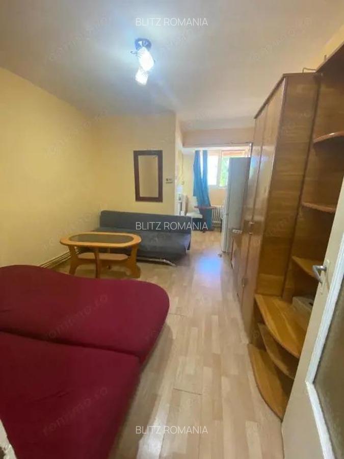 Garsoniera de vanzare Parter, Str. Garii, zona lini?tita, ideala pentru locui - 1