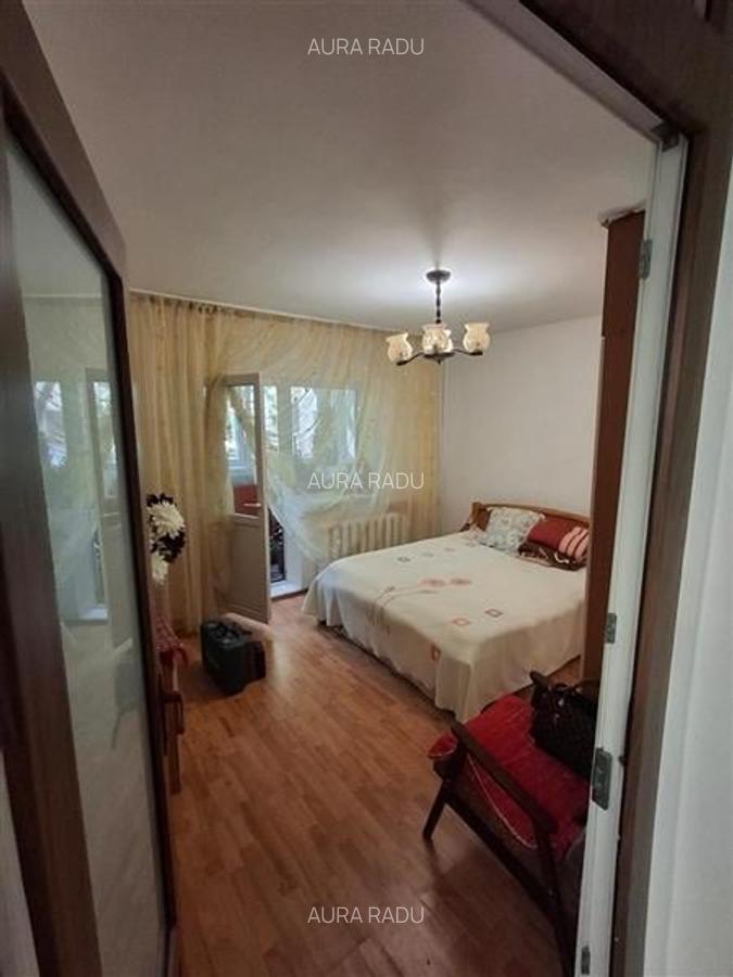 Apartament cu 3 camere decomandat în Doamna Ghica - 11