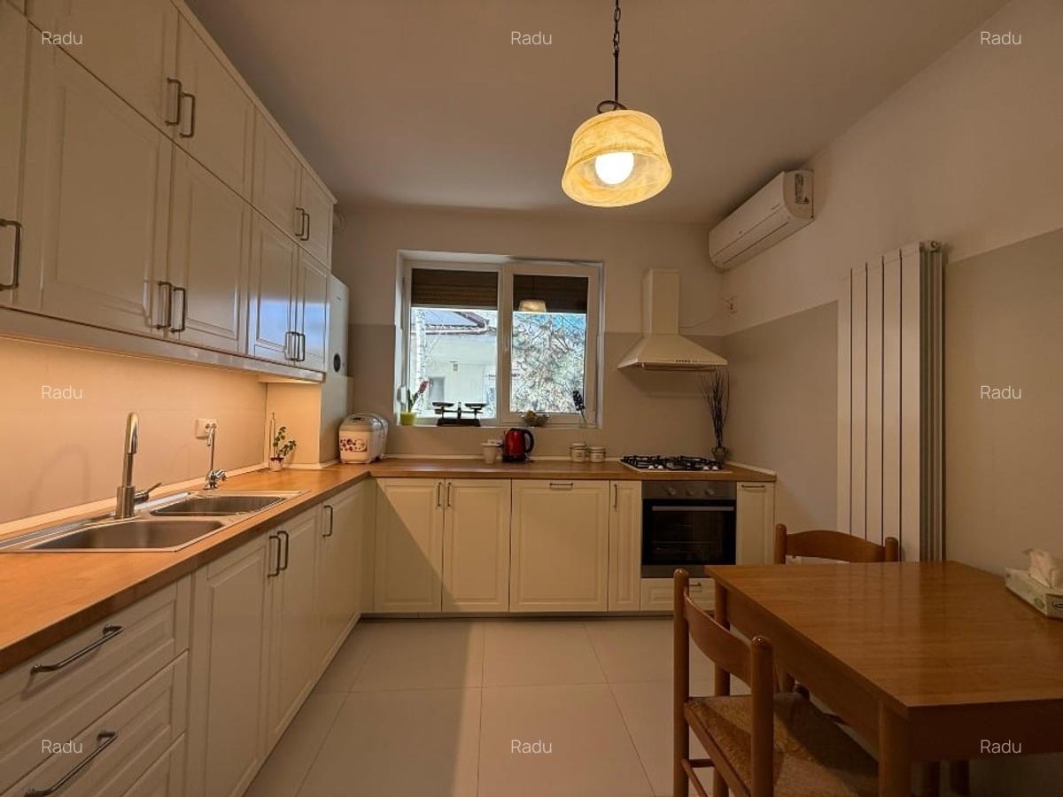 Apartament cu 3 camere decomandat în Bucureștii Noi - 9