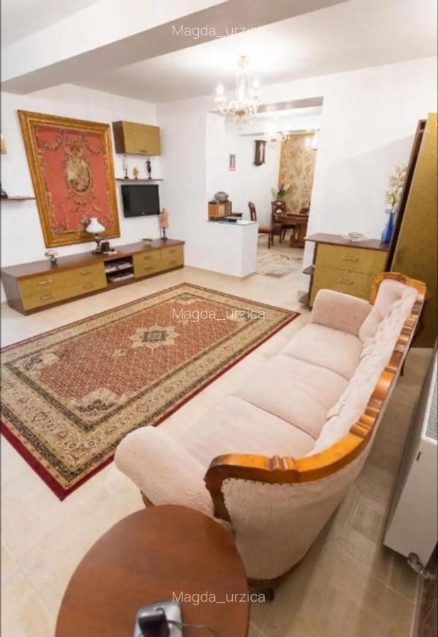 2 camere ultracentral- ap. în vilă - 10