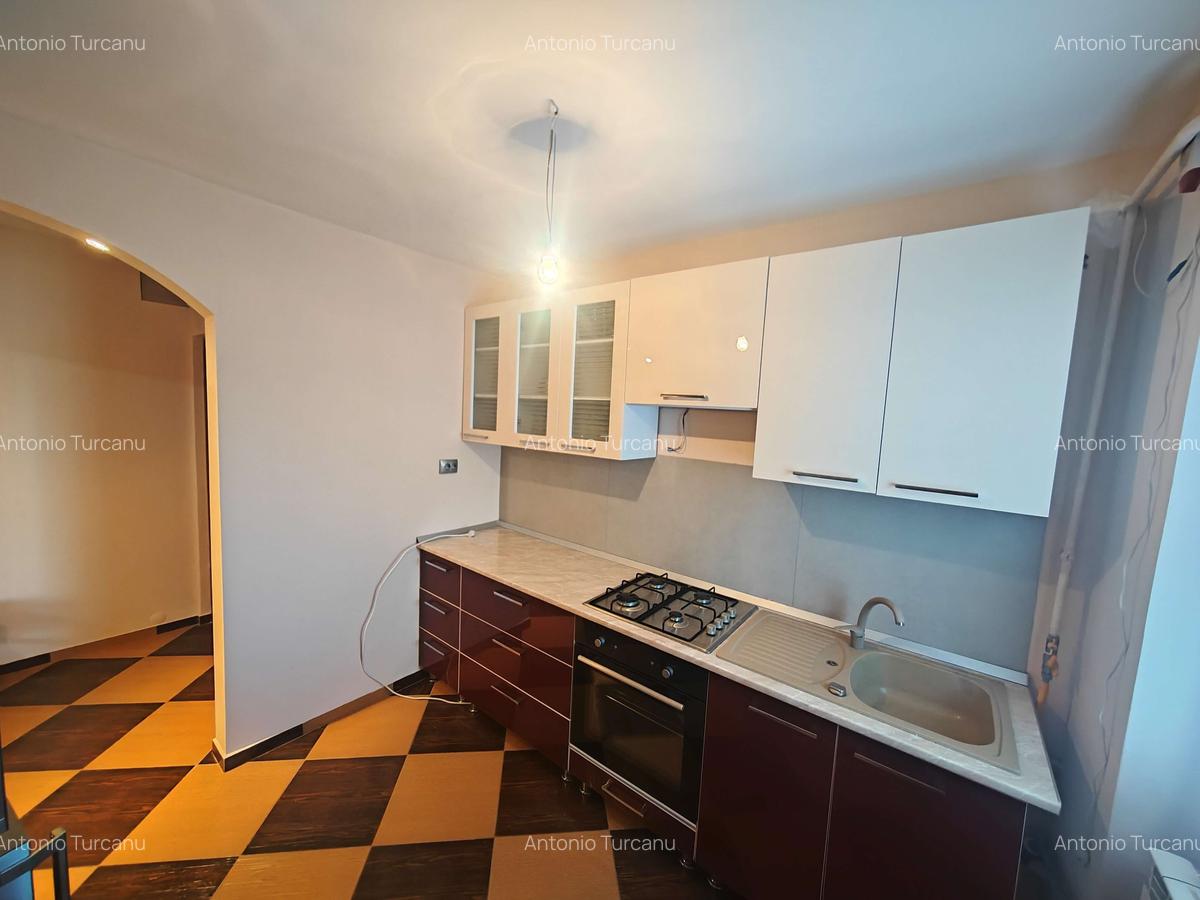 Ap.2 cam. Podu Ros/Cantemir, et.1, centrala termica, mobilat si utilat! - 4