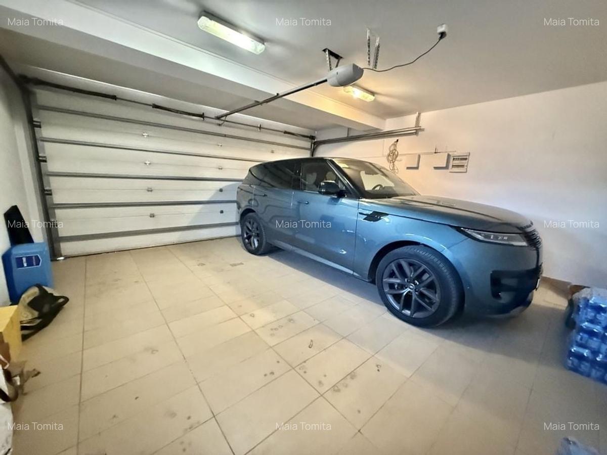 Grădină superbă, piscină și intimitate deplină - 1387 mp teren - 16