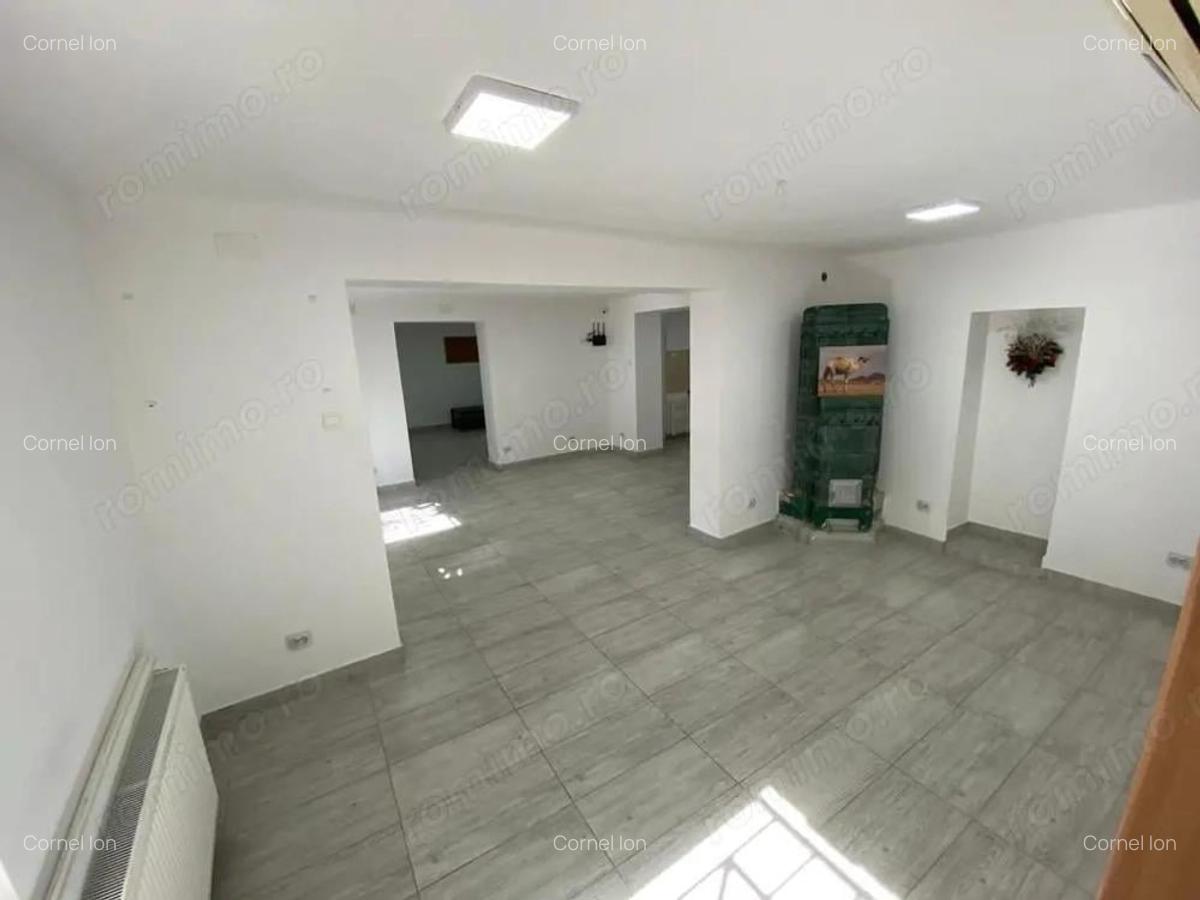 Parter casa 146mp 7 camere acces din Bulevadul Marasesti comercial - 4