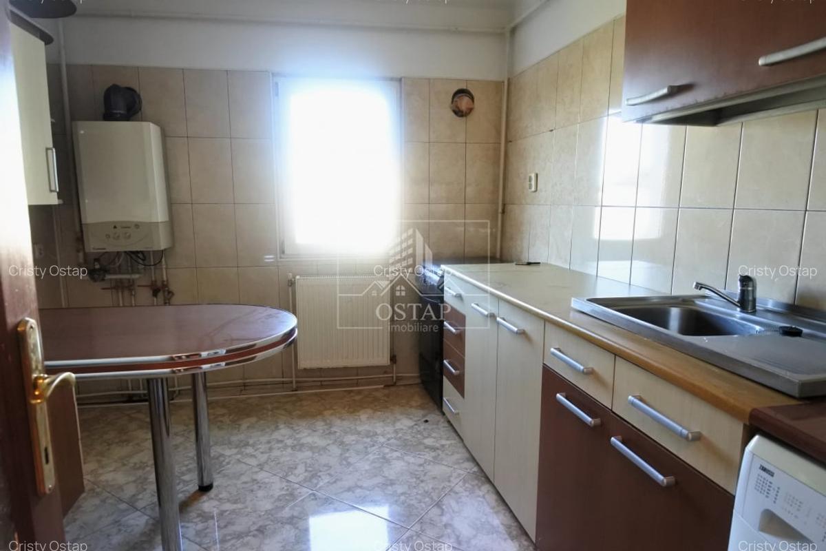 Republicii-stradal-apartament 3 camere decomandate-67.000 Euro - 6