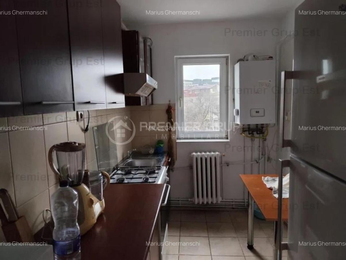 Apartament cu 3 camere semidecomandat, mobilat în Podu Roș - 5