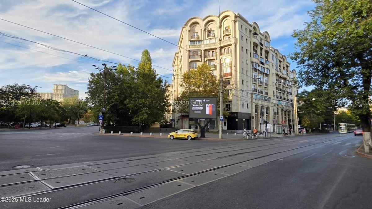 Libertatii - Regina Maria, 3 Camere Decomandat, Panorama - 1