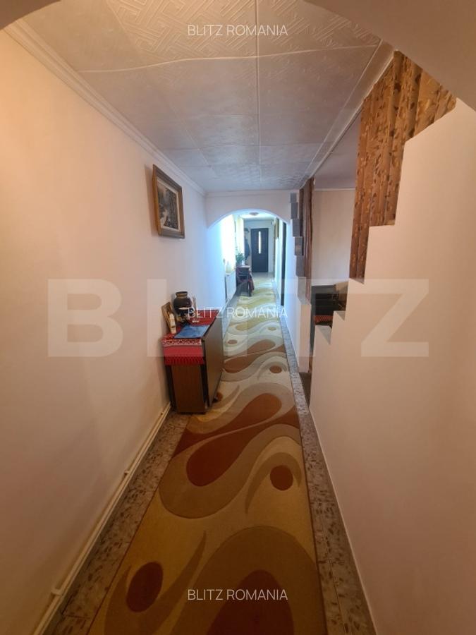 Casa de vanzare, cu 3 camere, 84 mp, zona Cicoarei - 6