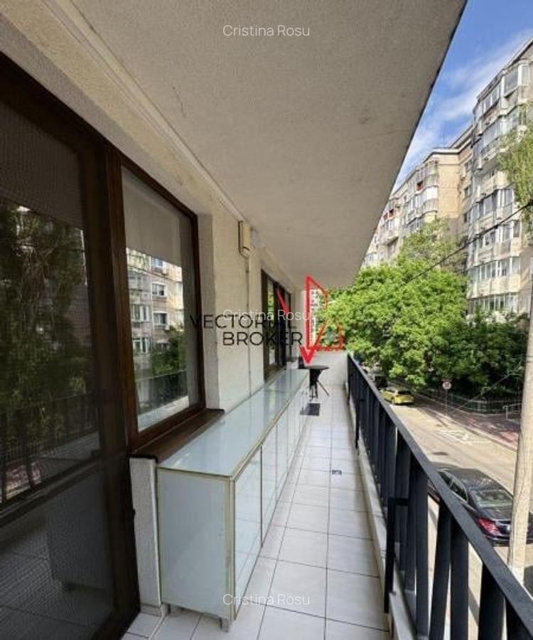 3 Camere Decebal, Bloc Nou - 15