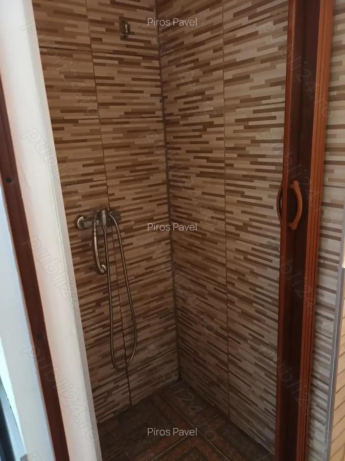 Inchiriez apartament cu 2 camere la casa - 4