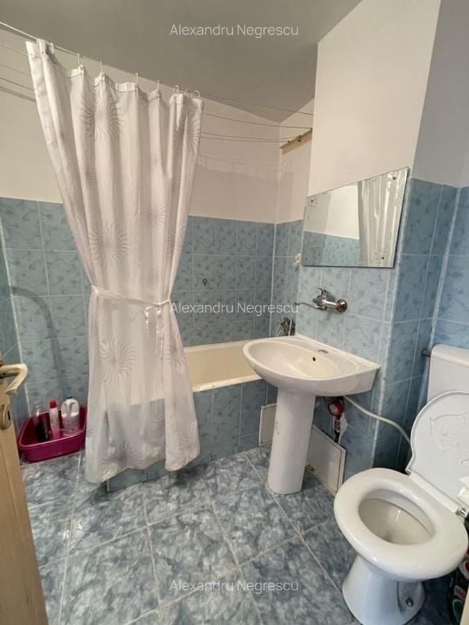 Lipovei | 3 camere | Decomandat | Mobilat-Utilat | Acoperiș - 14