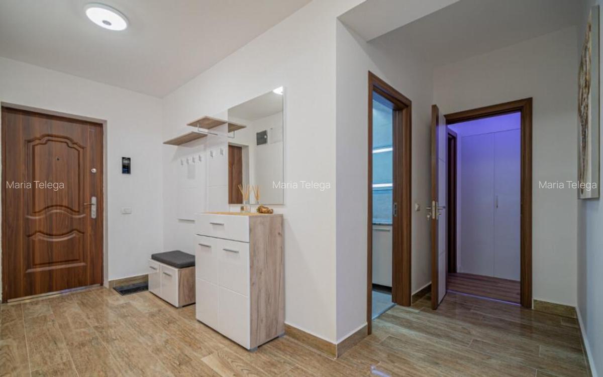 Apartament 3 camere, 100 m2, decomandat, parcare subterana - 1