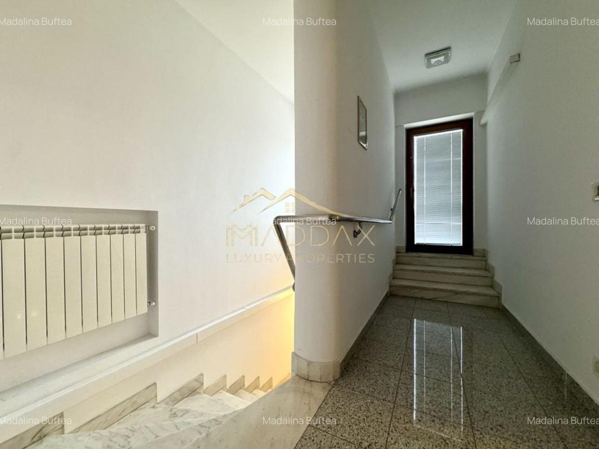 Vila cu 13 camere *460mpu* + garaj // Dorobanți - 39