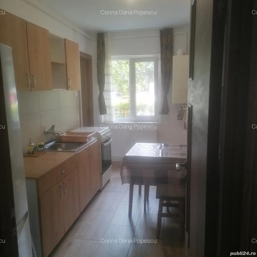 Inchiriez garsoniera - 2