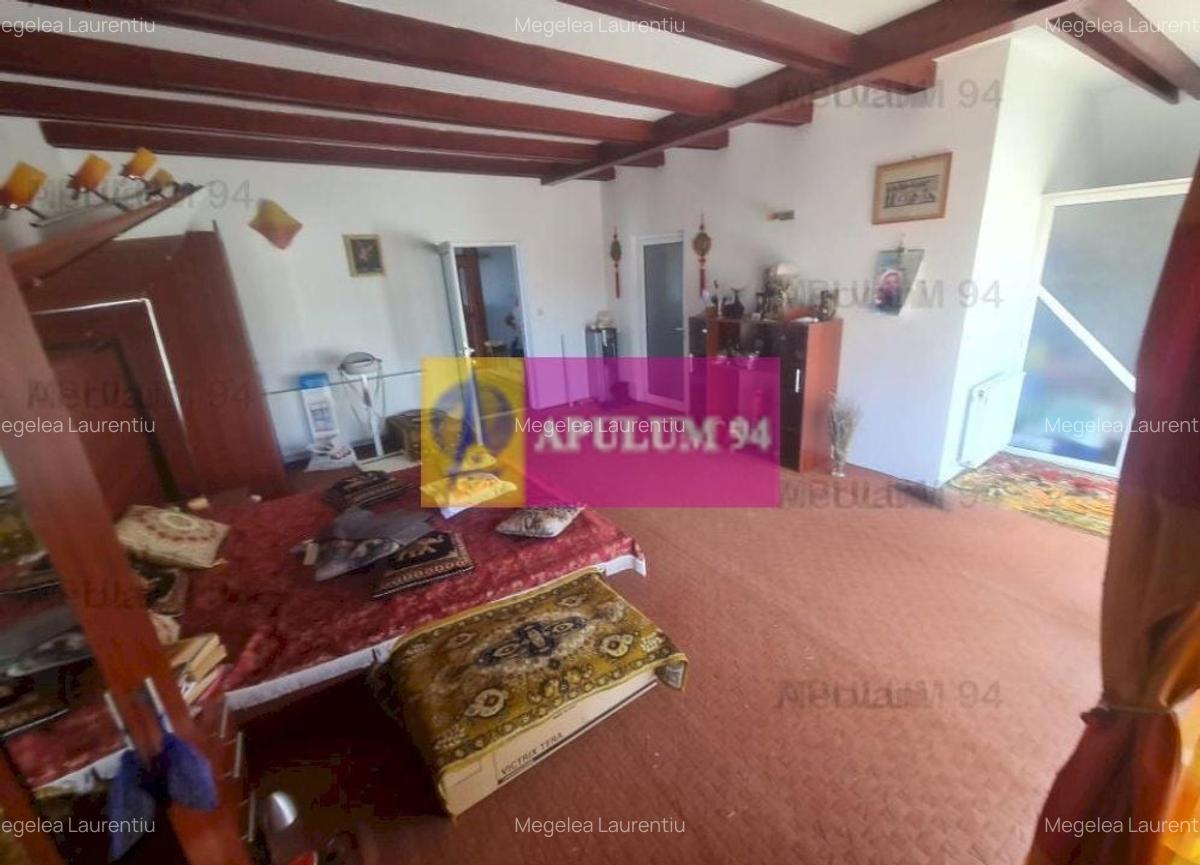 CASA (VILA) DE VANZARE IN CORNU - 28