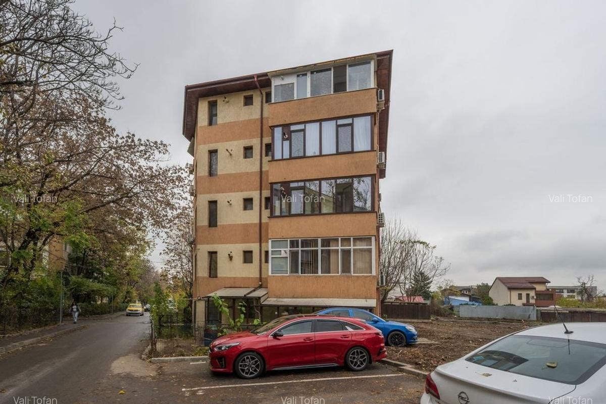 Garsoniera Militari Gorjului Metrou Parcul Liniei Bloc 2008 - 9