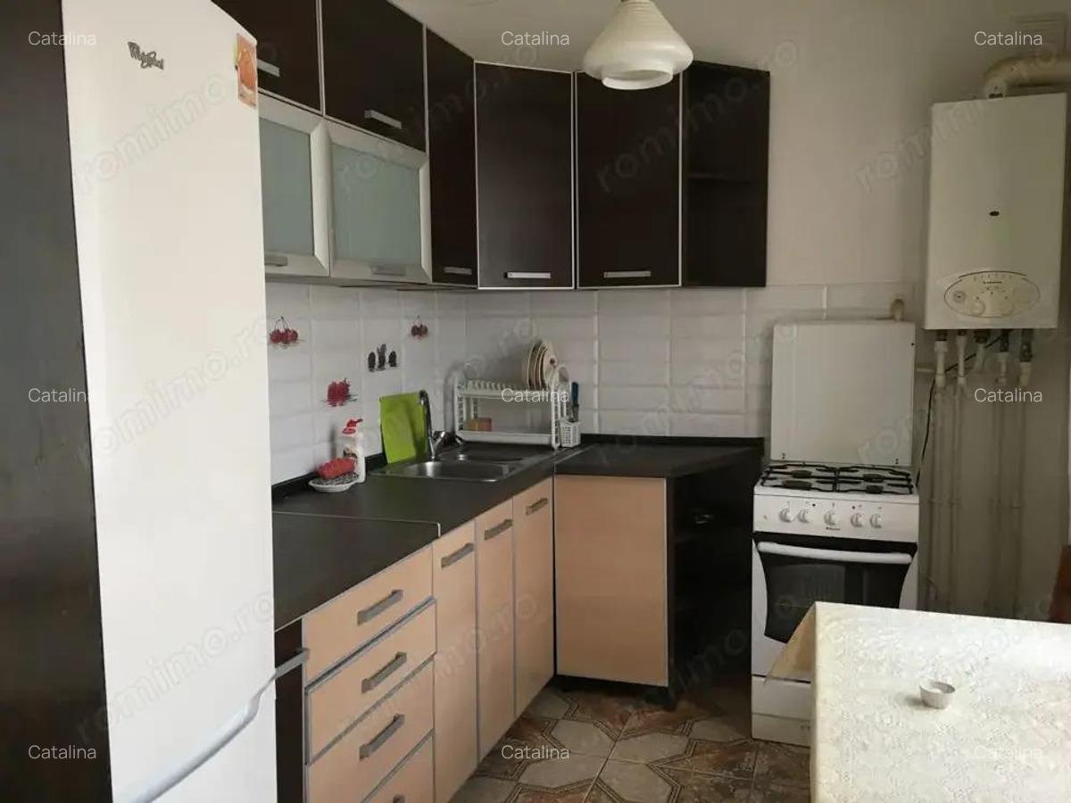 Oferim spre inchiriere apartament cu doua camere in zona Aradului - 2