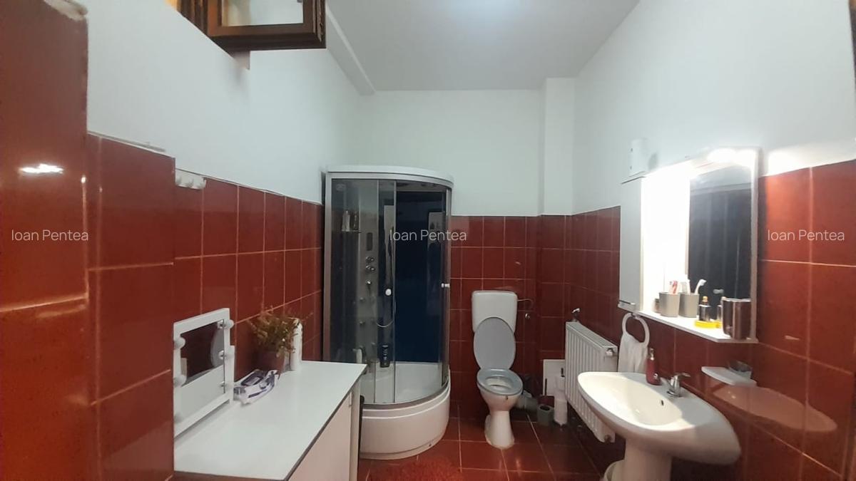 Apartament cu 2 camere semidecomandat, mobilat în Central - 12