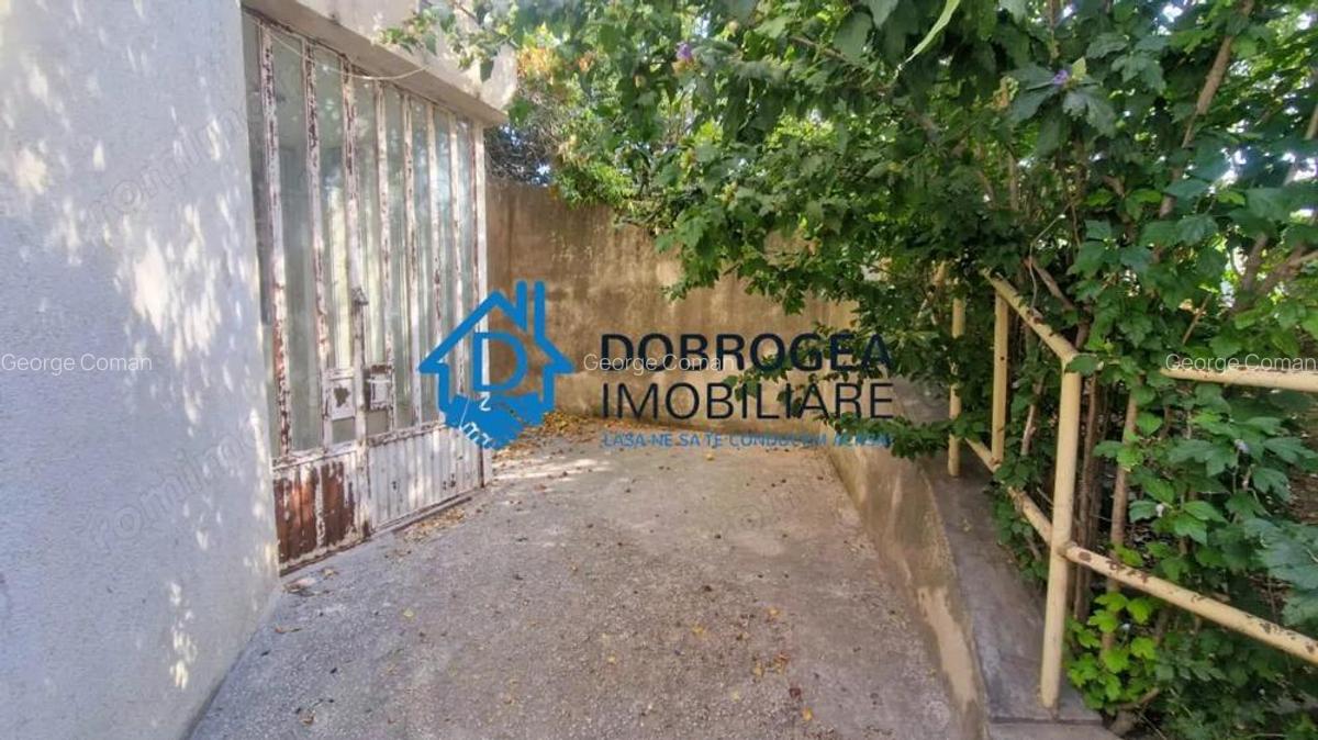 ZONA ULTRACENTRALA-CLADIRE CU 4 NIVELE , SUPRAFATA 300 MP - 12 ZONA ULTRACENTRALA-CLADIRE CU 4 NIVELE , SUPRAFATA 300 MP - 12