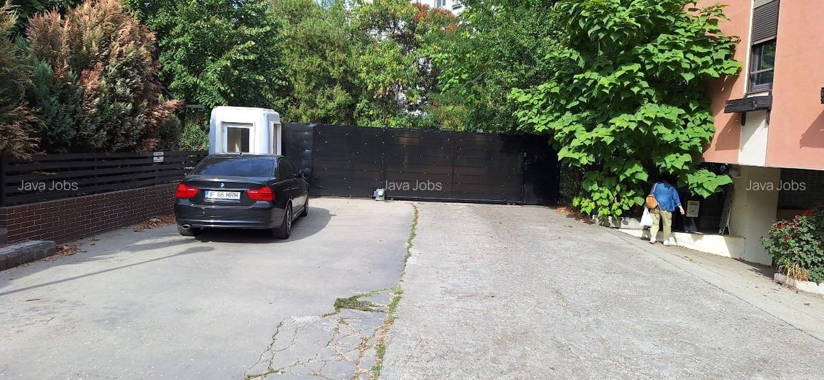 Penthouse - ultimele doua niveluri ale unui bloc langa parcul Titanii - 4