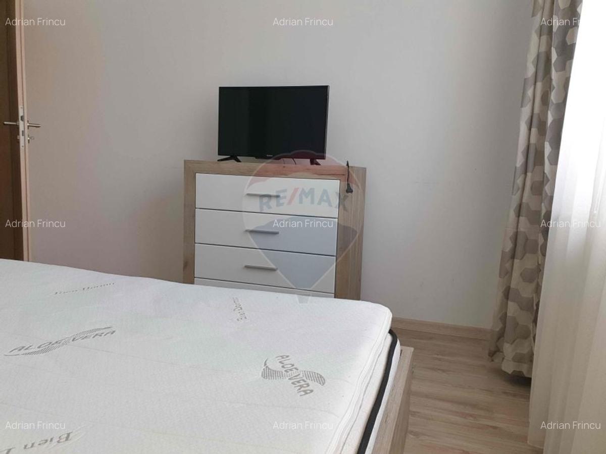 Inchiriez apartament 2 camere, in Tractorul, str George Bacovia - 4