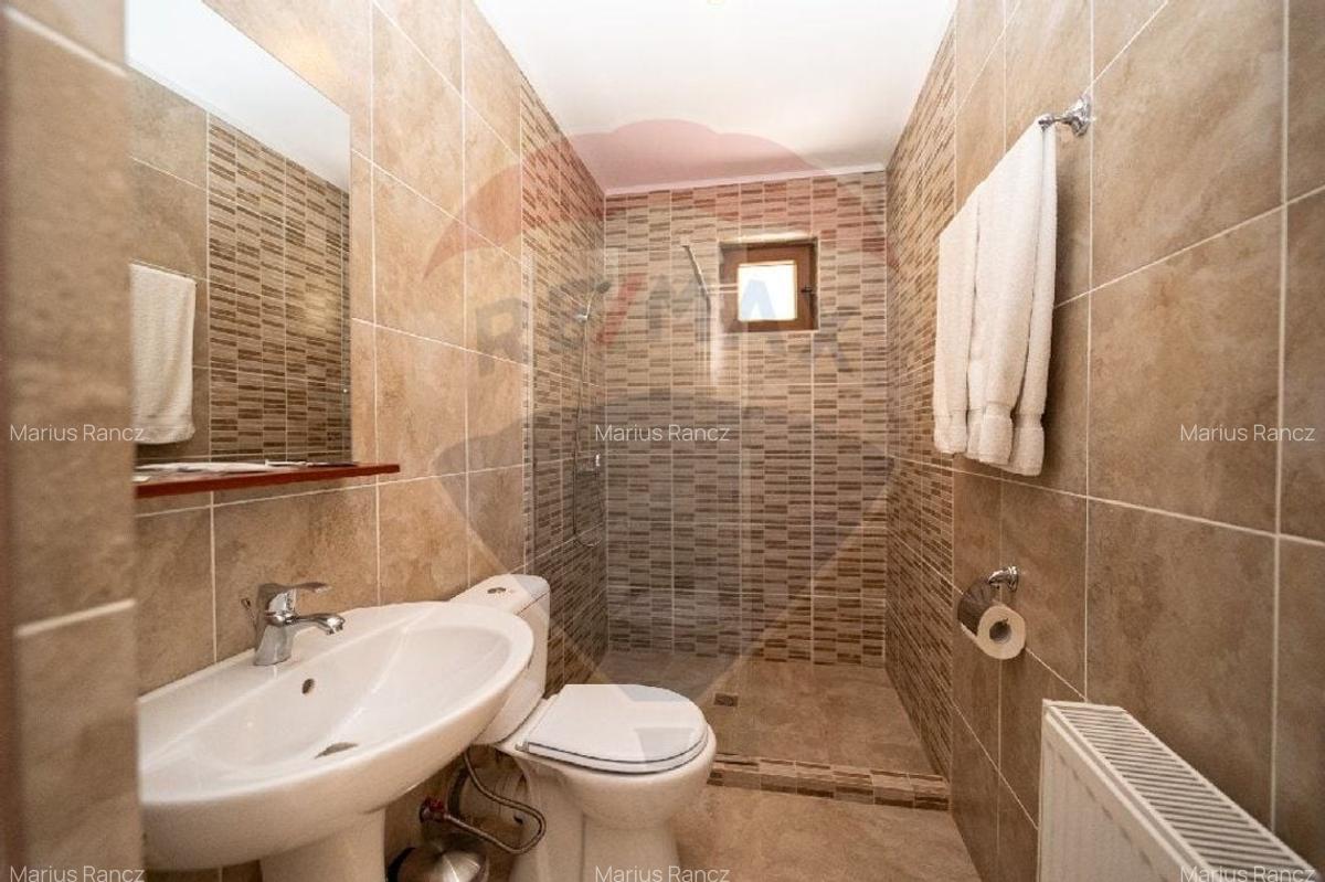 De vanzare - Vila Bianca Dragusin, 12 camere - Moieciu de Sus - 19