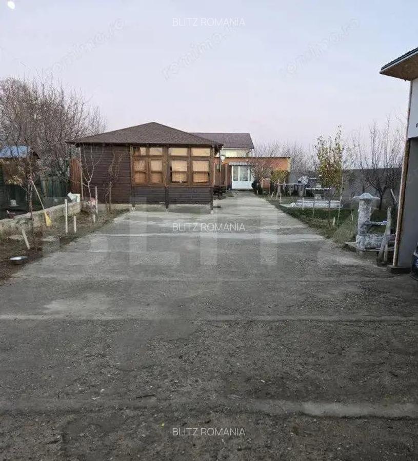Casa parter 100 mp utili, teren 880 mp, toate utilitatile, Carcea - 2
