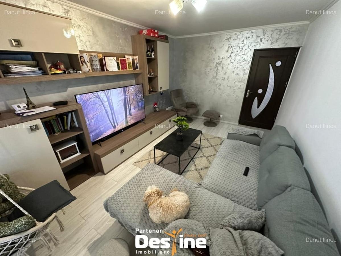 Apartament modern 2 camere, decomandat, 55mp, etaj 3, zona Vale - Pascani - 2
