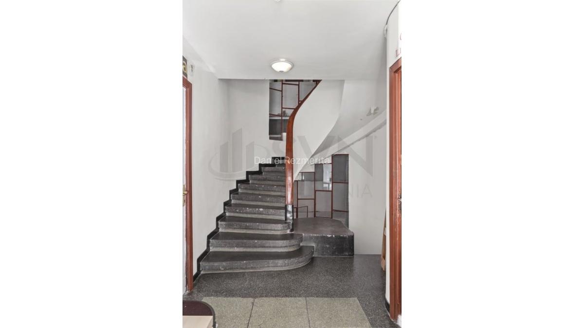 Apartament cu 4 camere circular în Calea Victoriei - 12