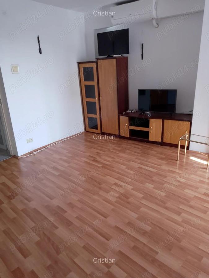 Inchiriez ap. 2 cam. zona Panduri, Bucuresti, et. 6 ,liber - 4