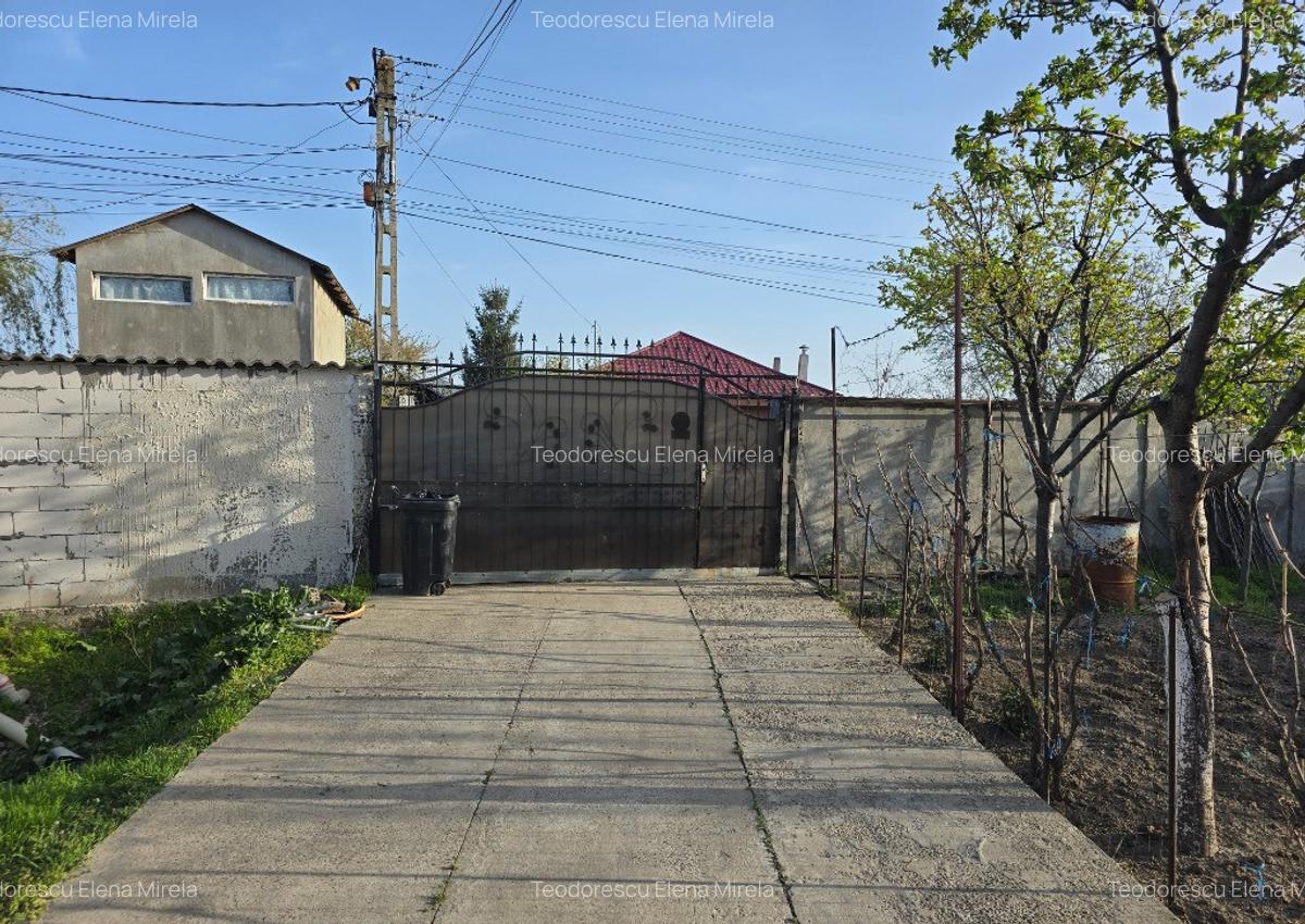 2 case in aceea?i curte Smardan, Galati - 2
