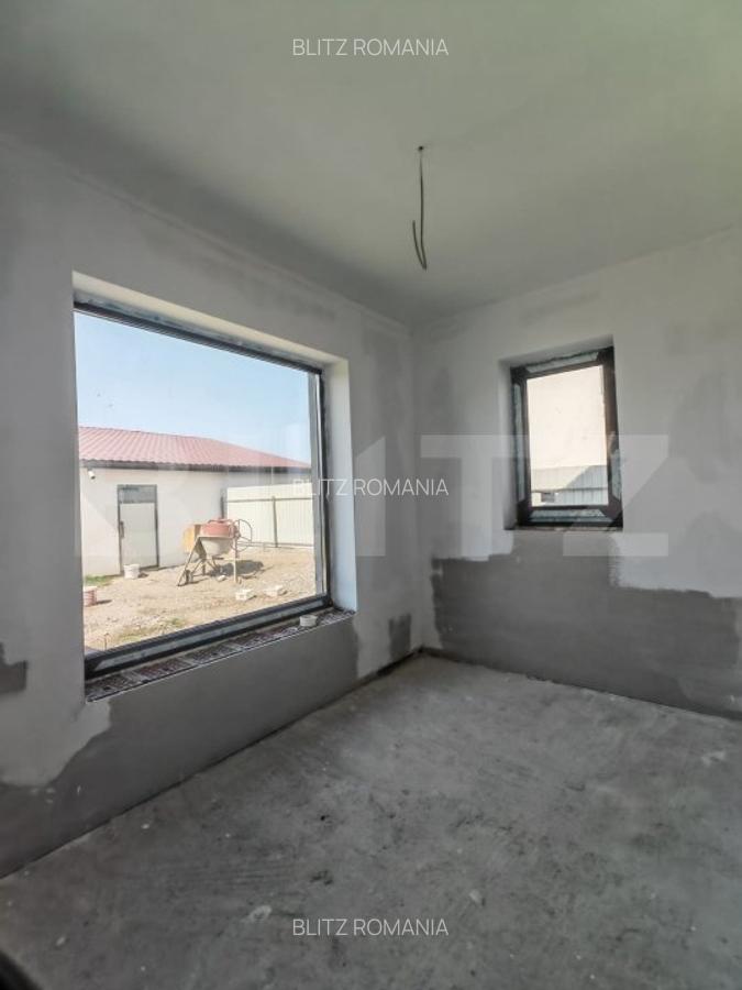 Casa de vanzare Tarlungeni - 5 camere, teren, garaj, intabulata - 10