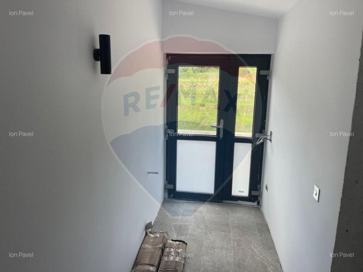 Spatiu comercial de 396 mp de vanzare - 14