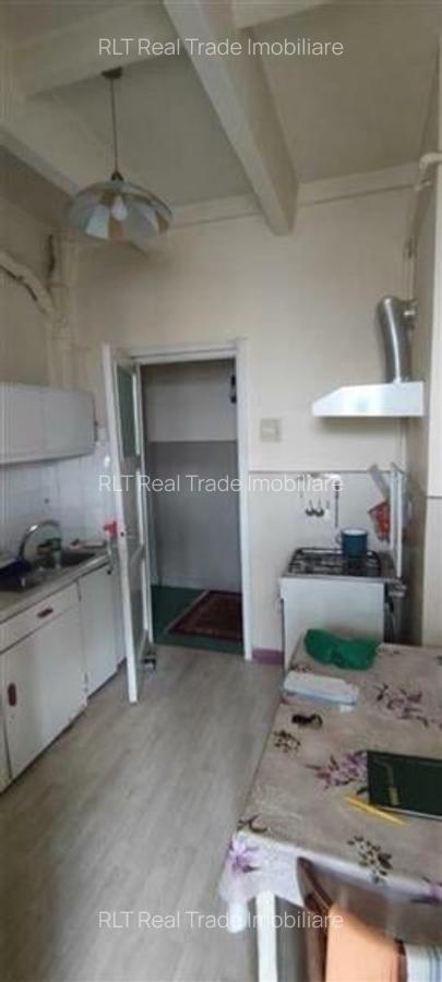 Apartament 2 camere bloc vila Piata Astra - 2