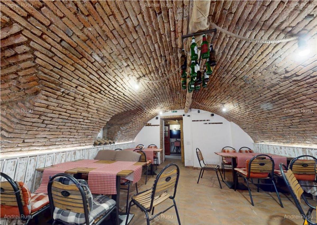 LIVE! Restaurant terasa, Centrul Istoric - Piata Unirii, Bra - 2