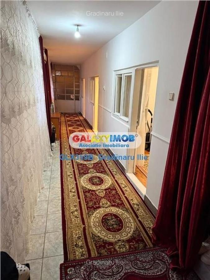 Vanzare casa  9 camere Bucurestii Noi / BIserica  Bazilescu - 2