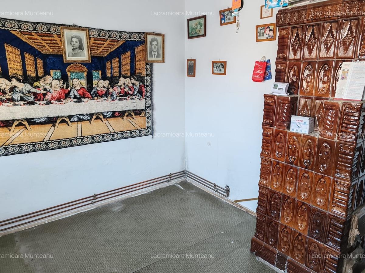 Comuna Pantelimon centru , langa Scoala - 17