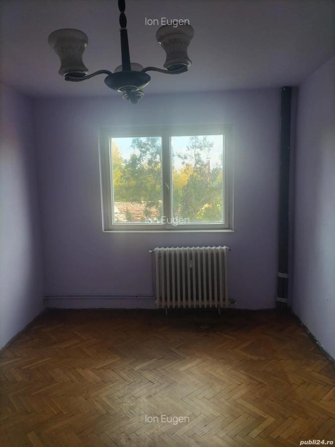 Vand apartament cu doua camere in Vlaicu - 2