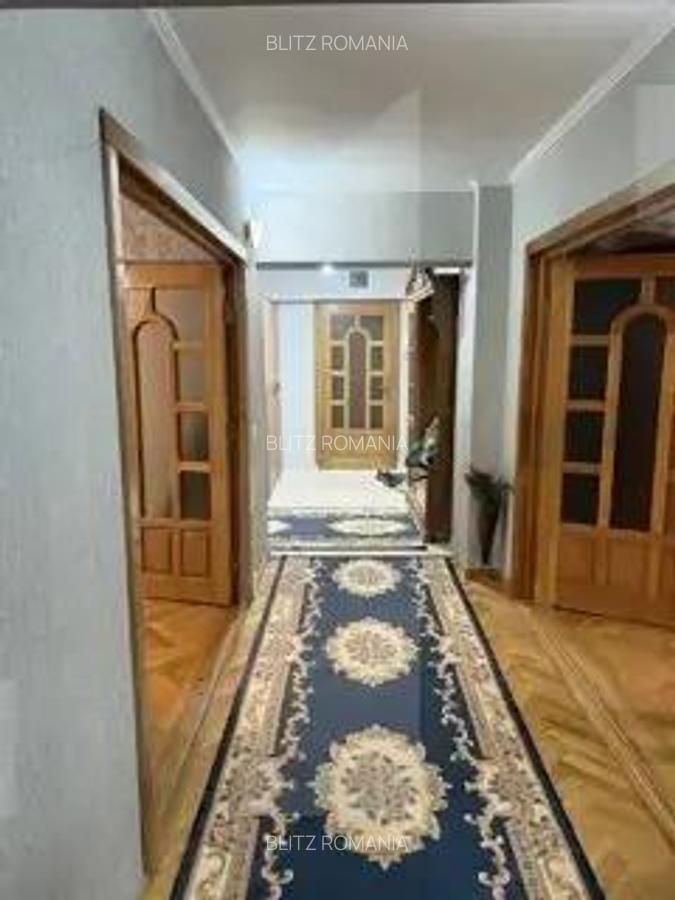 Apartament 3 camere decomandat zona ultracentrala - 17