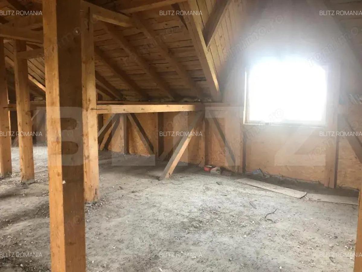 Casa P+M, teren generos 924 mp, Ideala pentru locuit + activitate profesionala - 11