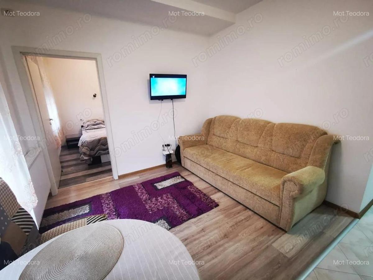 De vanzare apartament 2 camere Complexul Studen?esc - 3