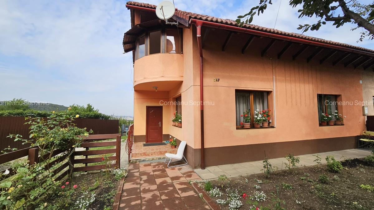 Casa,singur in curte,Bunloc,comision 0,235000 Euro - 9