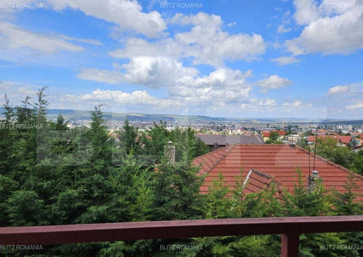 Apartament 3 camere 73 mp, cu terasa proprie de 80 mp, Zona - 9